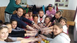 20160525_161733_800x450