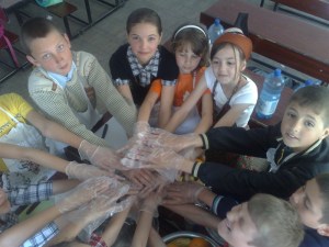 e-imagini-cu-activitati-practice-si-produse-realizate-de-elevi-21_800x600