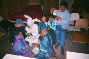 iepuras-printre-copiii-de-la-cpch