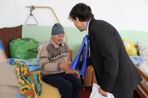 centru-batrani-1_800x533