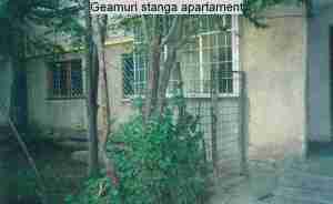 geamuri-stanga-apartament